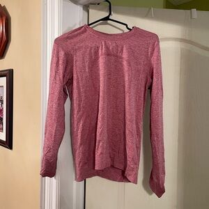 Lululemon relaxed swiftly long sleeve size 6 Heather red